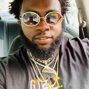 Meet your Posher, Gregory